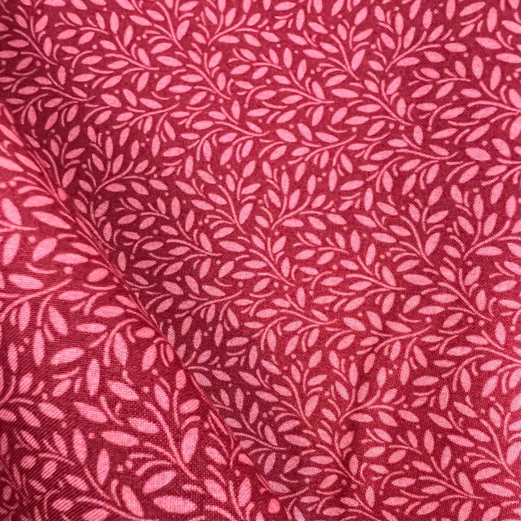 A Woodsy Cottage - Little Leaves in Strawberry