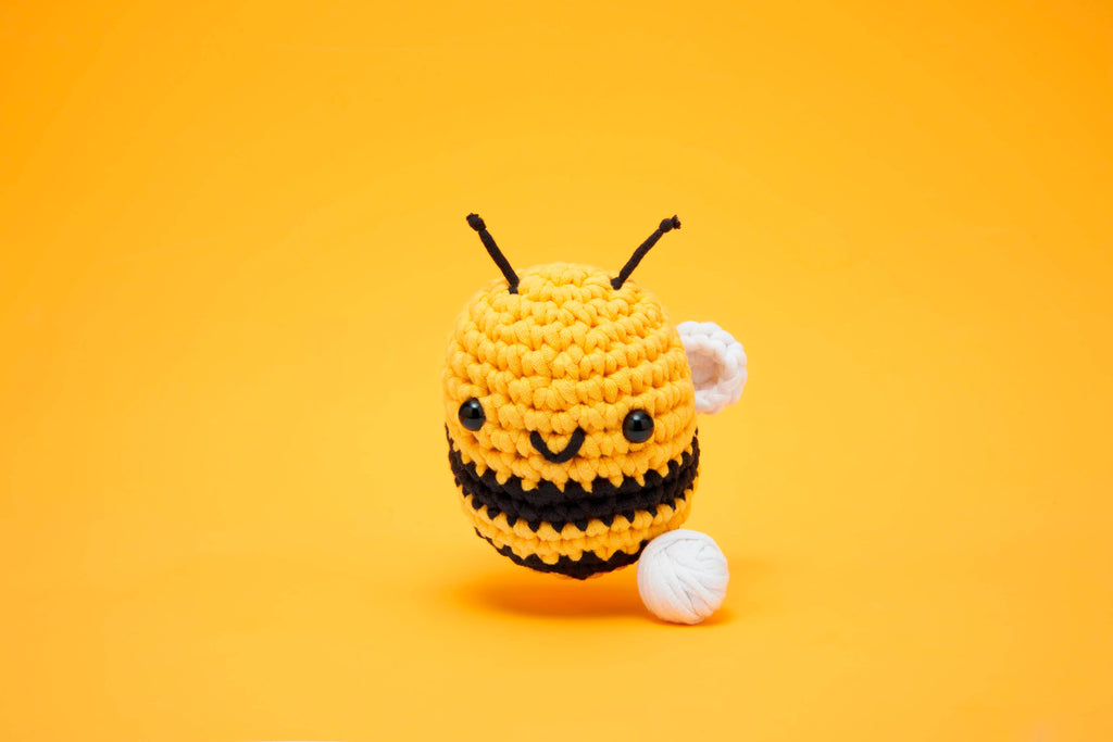 Woobles Beginner Crochet Kit - Cornelius the Bee