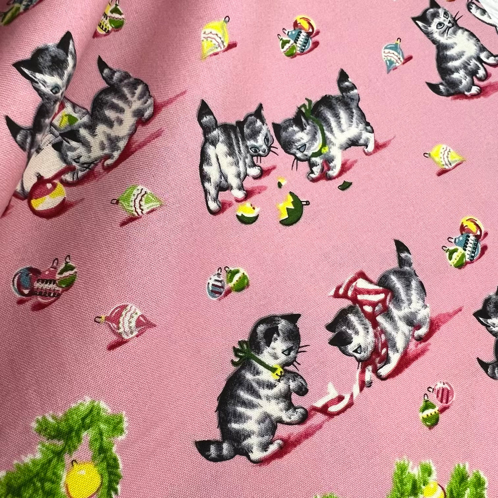 A Kitty For Christmas - Kitties and Garland in Pink