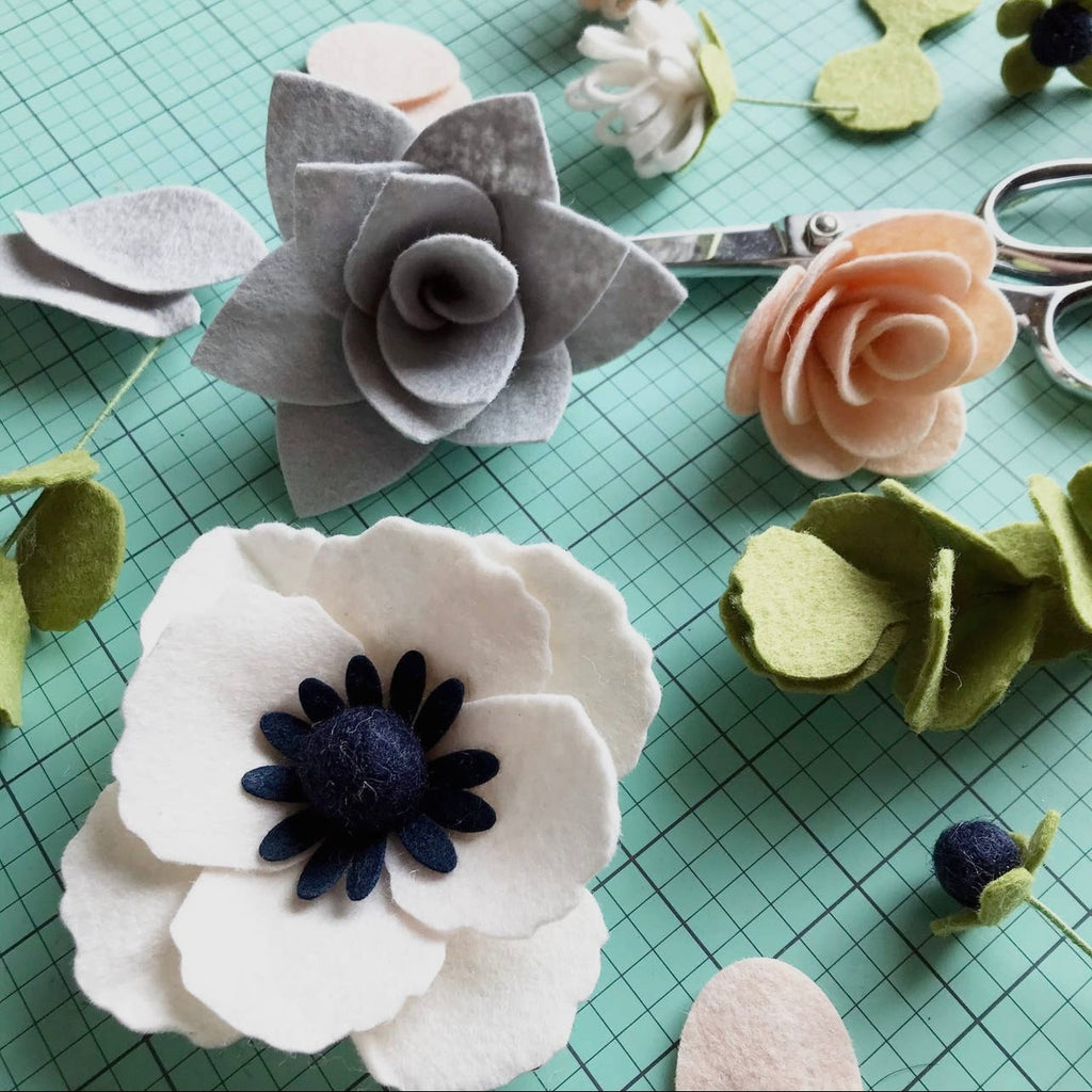 Felt Flower Craft Kit | Anemone Arrangement